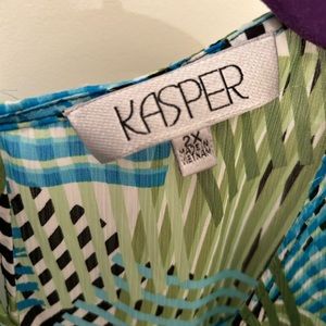 Women’s sleeveless blouse